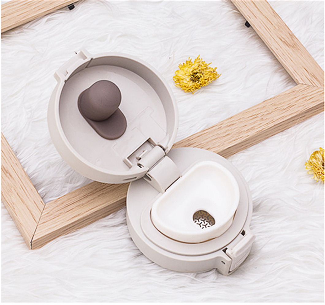 Isolierter Kaffee -Becher 