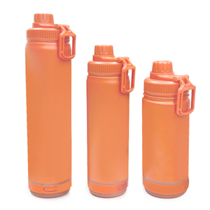 Thermos-Sportflaschenwasser mit Bluetooth-Lautsprecher