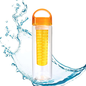 Anpassbare Fruchtaufguss-Wasserflasche mit Teesieb für das Fitnessstudio 